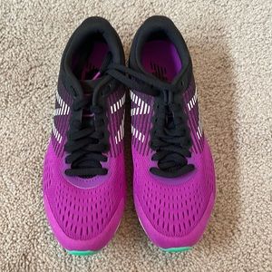 new balance racing flats BRAND NEW